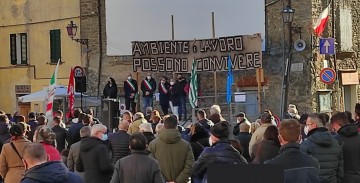 Manifestazione-sindacale_SaintGobain